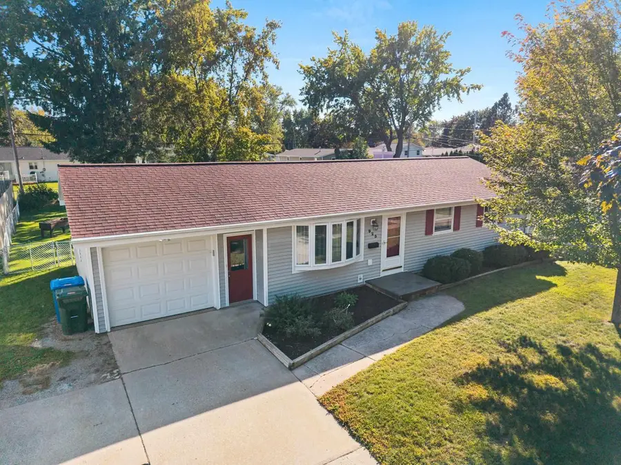 923 AMHART DRIVE, De Pere, WI 54115 - #3