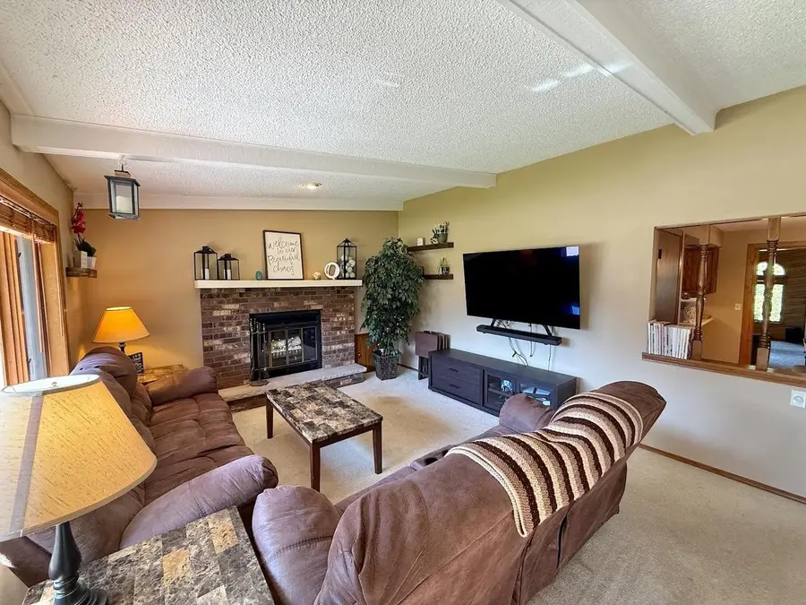 4720 W SUNFLOWER ROAD, Grand Chute, WI 54914 - #3