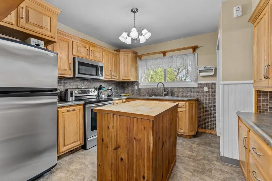 N4302 THOMPSON ROAD, Shiocton, WI 54170 - #3