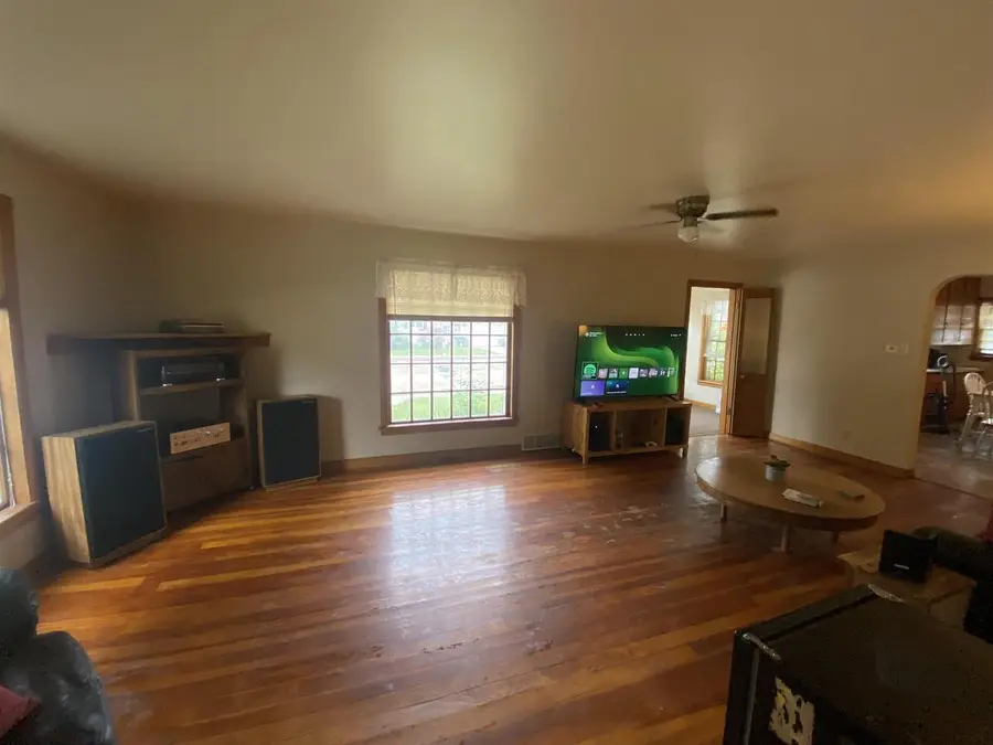 101 W CEDAR STREET, Gillett, WI 54124 - #2