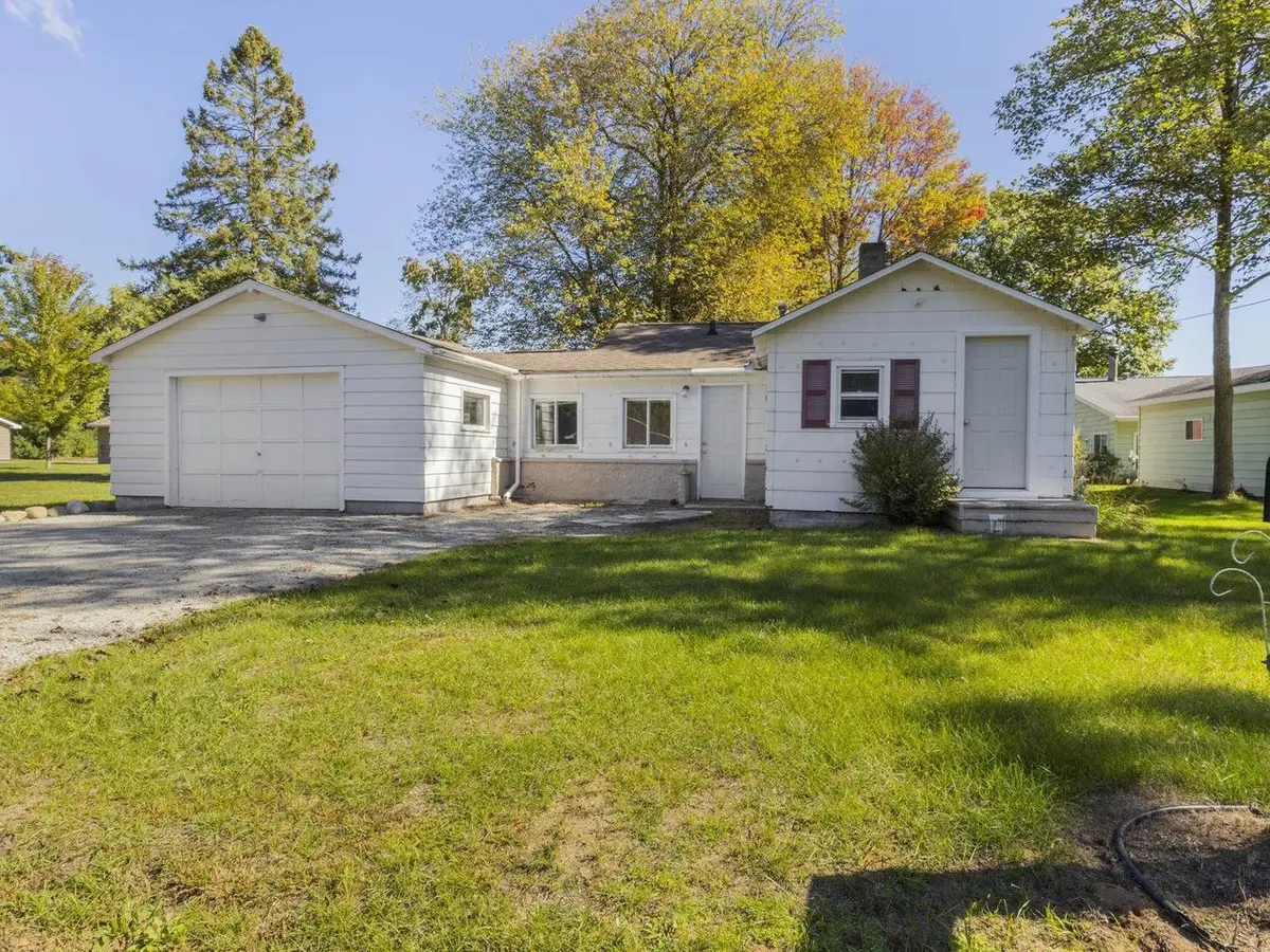 520 E PARK DRIVE, Peshtigo, WI 54157 - #1