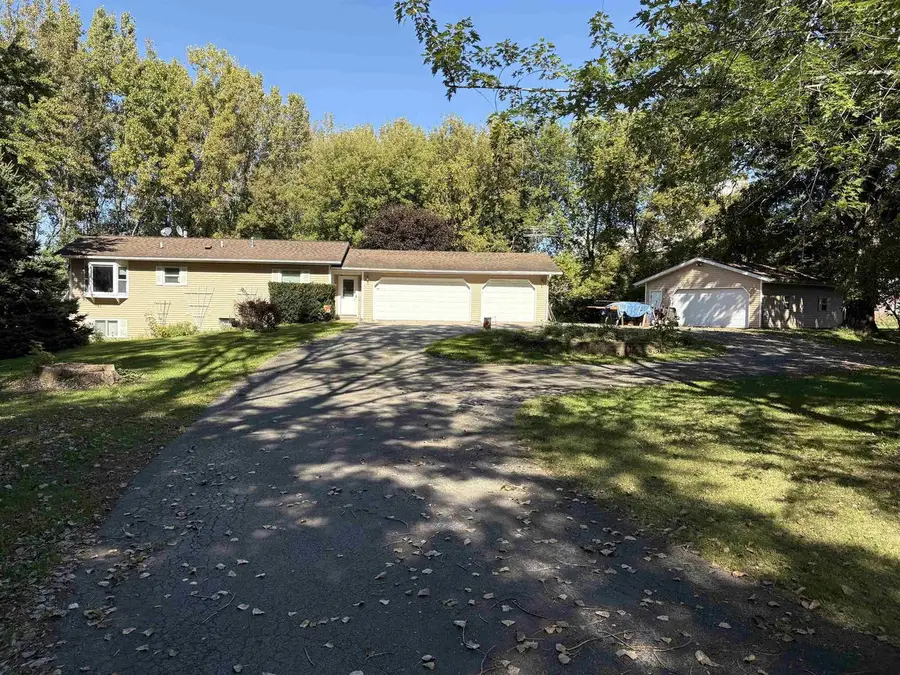 3956 COUNTY RD G, Oshkosh, WI 54904 - #2