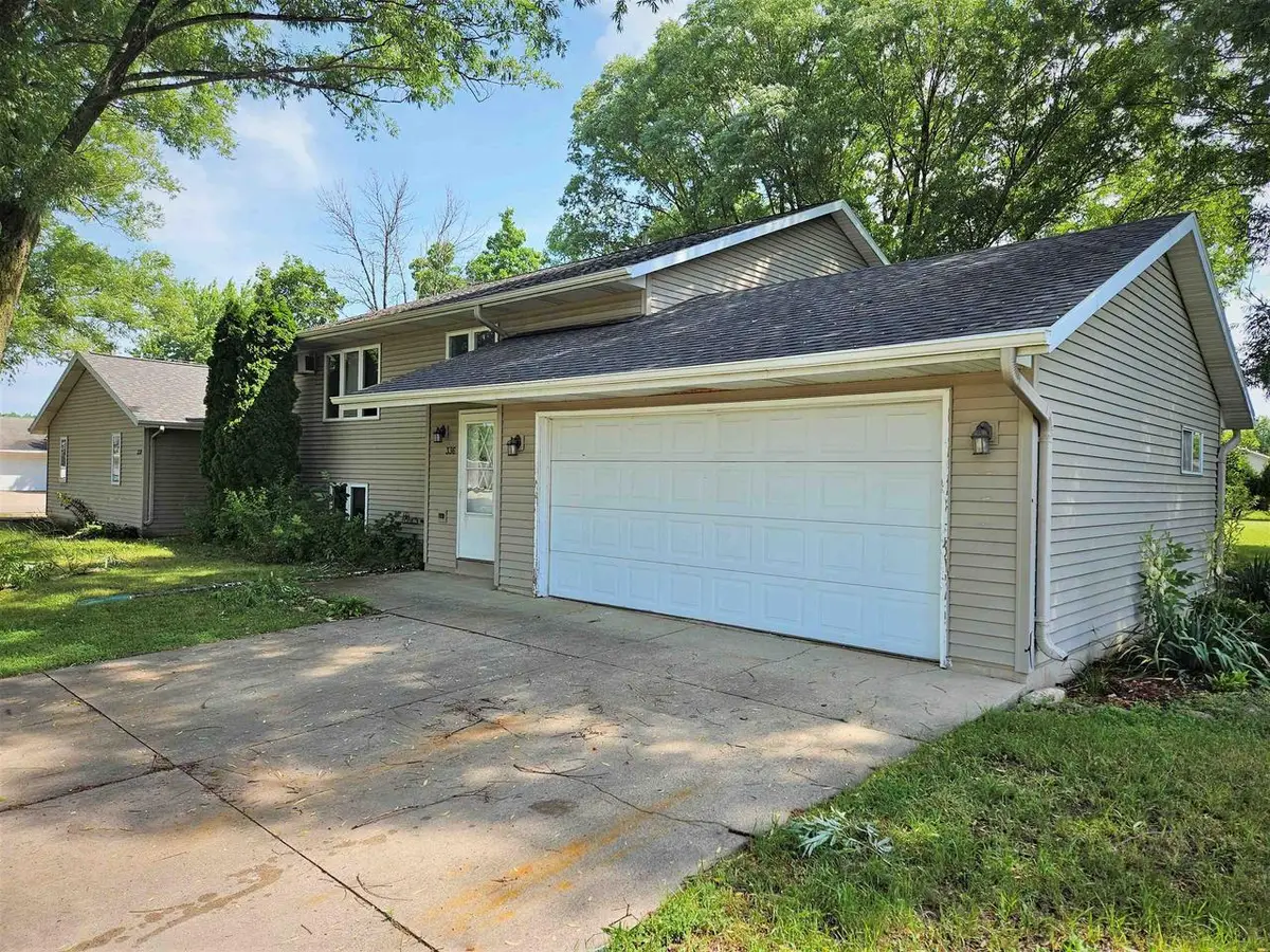 336 WINTERGREEN DRIVE, Omro, WI 54963 - #1