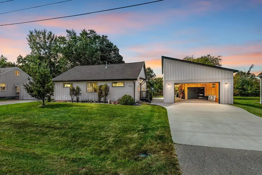 1732 ISLAND COURT, Green Bay, WI 54303 - #2