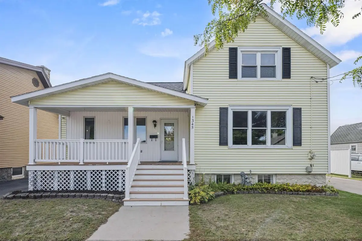 1345 ARMSTRONG STREET, Marinette, WI 54143 - #1