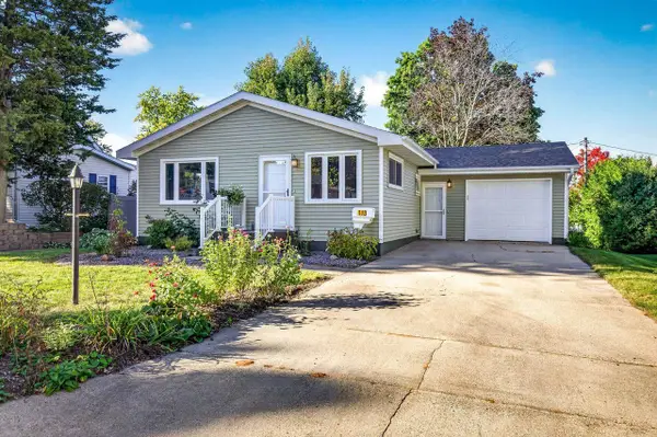 113 E CAMERON STREET, New London, WI 56961