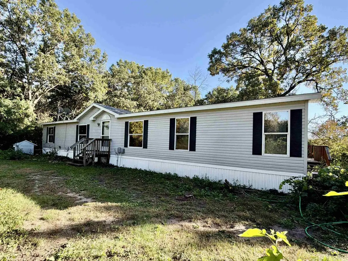E1657 PINE LANE, Waupaca, WI 54981 - #1