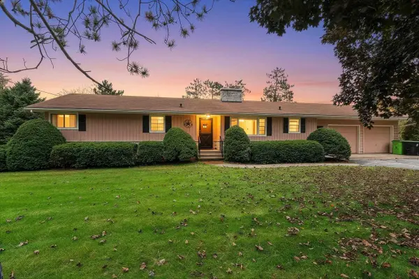W12782 ELM STREET, Caroline, WI 54928