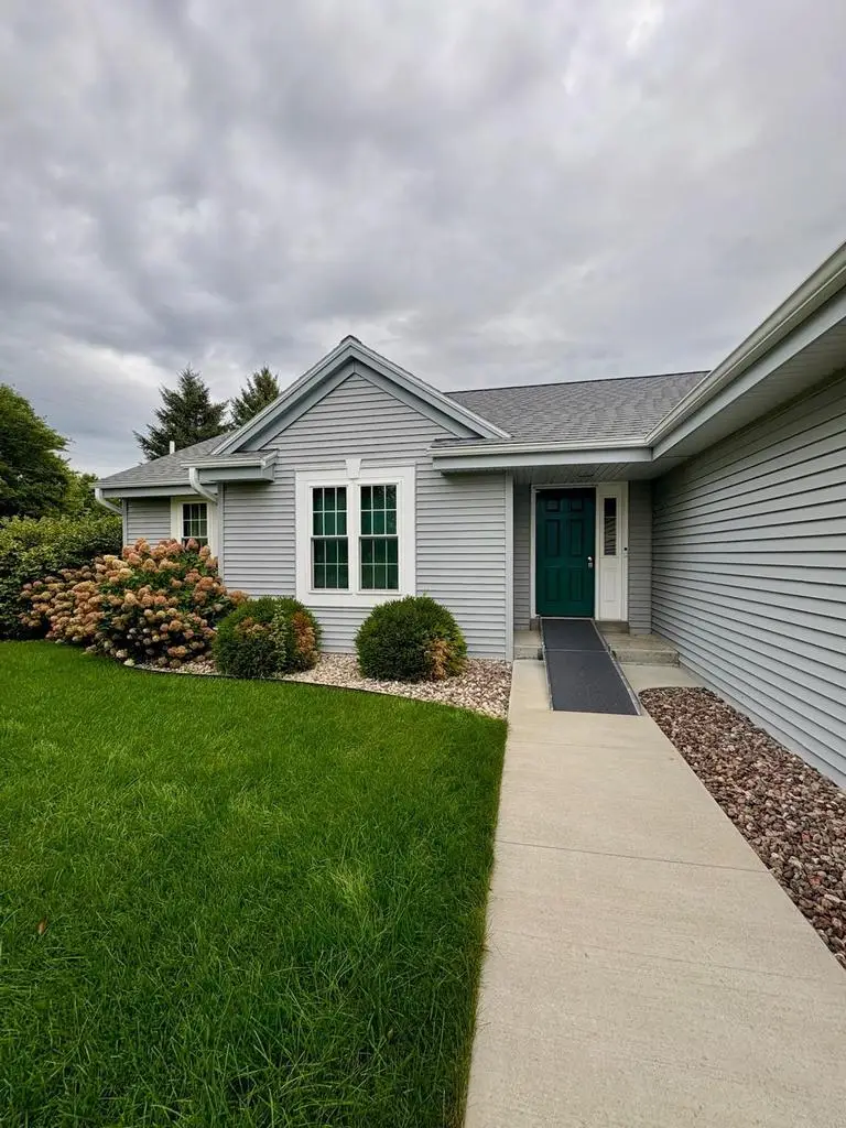 1701 STEEPLE DRIVE, East Troy, WI 53120 - #1