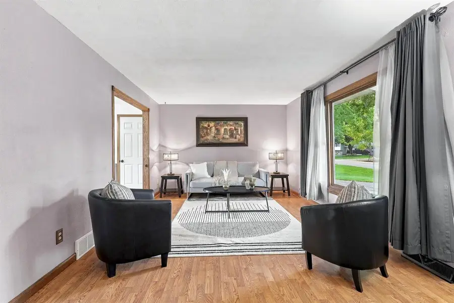 821 WOODFIELD ROAD, Neenah, WI 54956 - #2