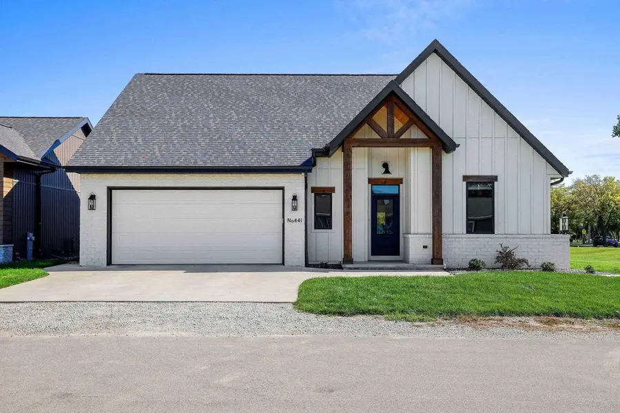 441 RIVERVIEW RIDGE PLACE, Combined Locks, WI 54113 - #2
