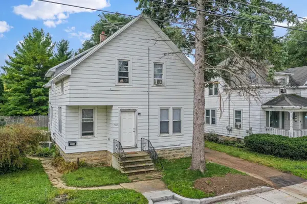 327 W 16TH AVENUE, Oshkosh, WI 54902