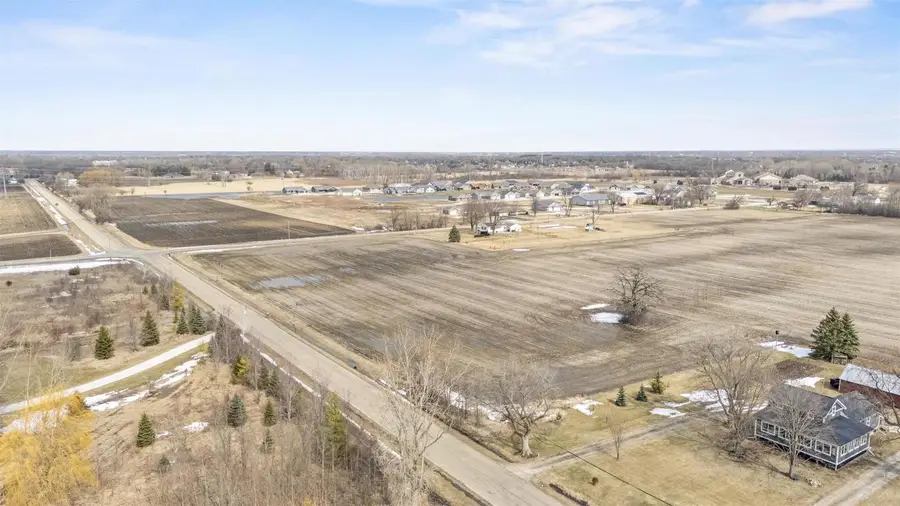9TH STREET ROAD, Oshkosh, WI 54906 - #2