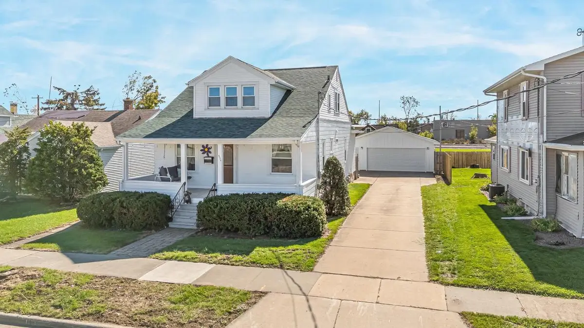 635 5TH STREET, Menasha, WI 54952 - #1