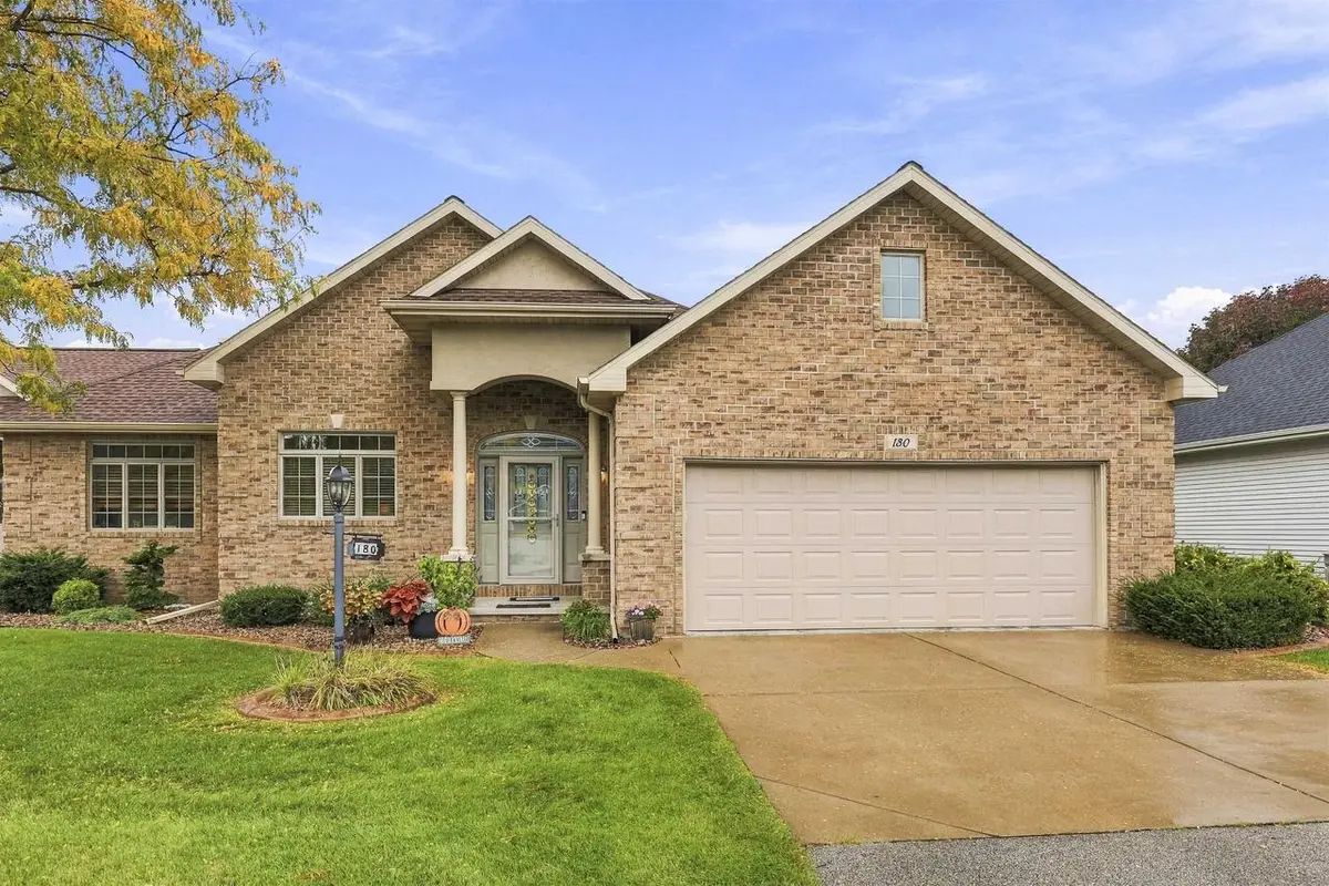 180 GOLF COURSE DRIVE, Wrightstown, WI 54180 - #1