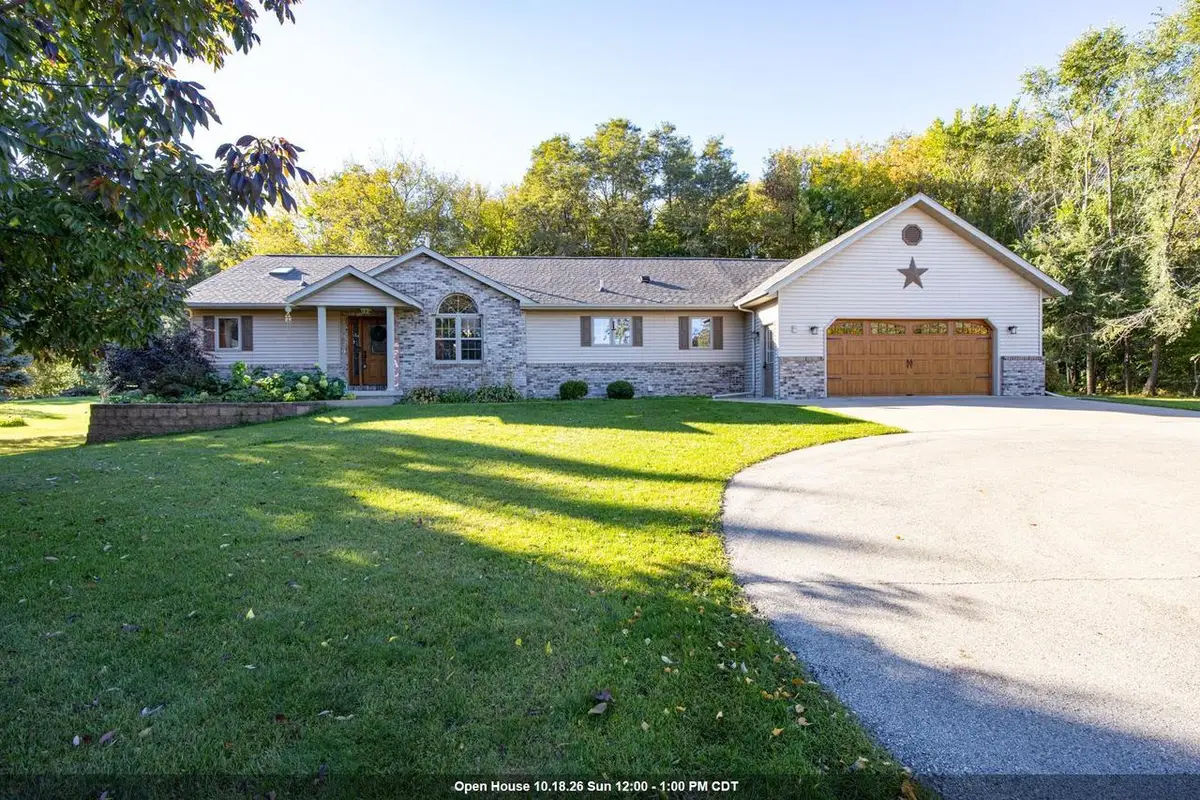 207 W CLARK STREET, Weyauwega, WI 54983 - #1