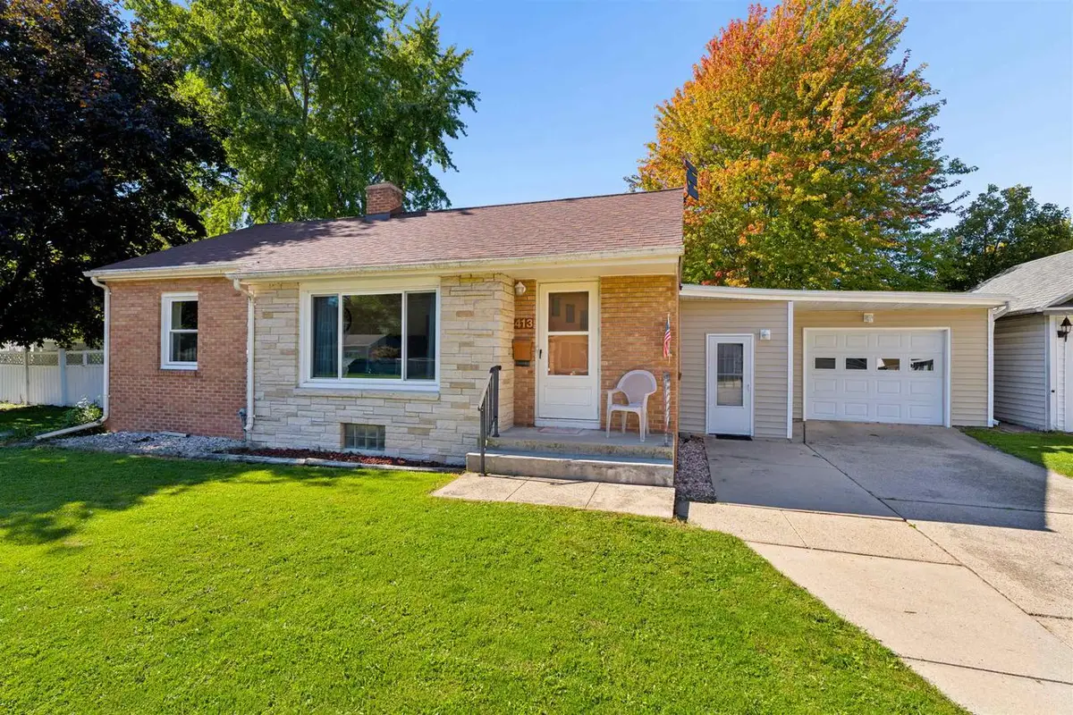 413 STEVENS COURT, Oshkosh, WI 54901 - #1