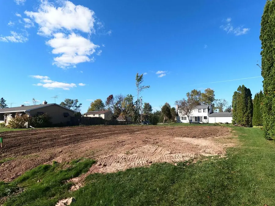 2020 LARKSPUR DRIVE, Appleton, WI 54915 - #3