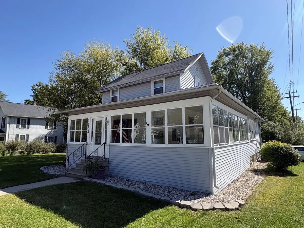 1539 OSHKOSH AVENUE, Oshkosh, WI 54902 - #1