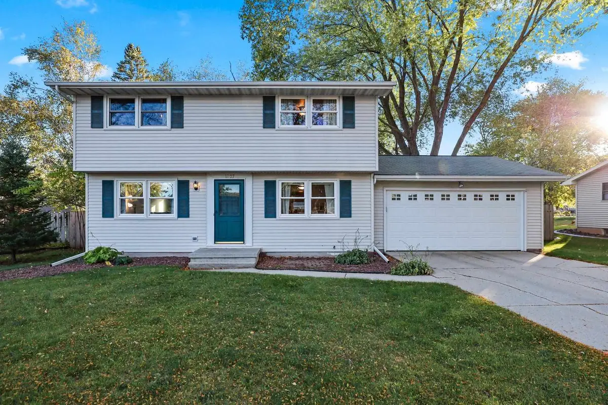 1287 APACHE AVENUE, Green Bay, WI 54313 - #1