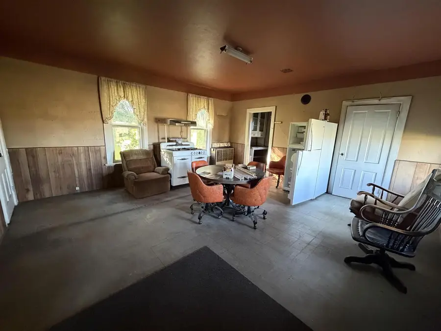 W452 COUNTY ROAD X, New Holstein, WI 53061 - #2