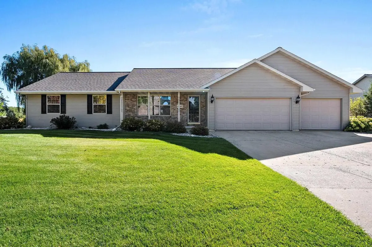 2832 BAY SETTLEMENT ROAD, Green Bay, WI 54311 - #1