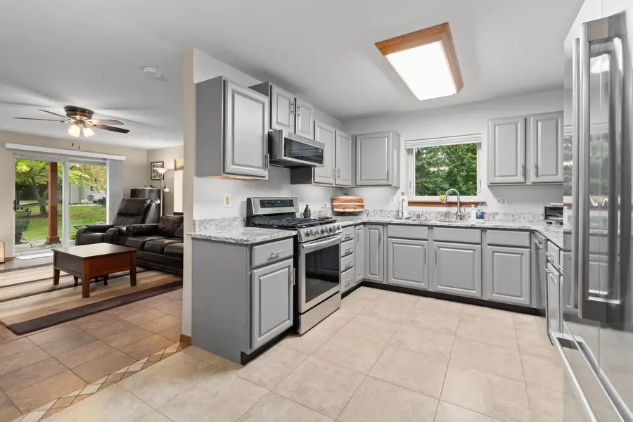1013 S WEST AVENUE  #C, Appleton, WI 54915 - #2