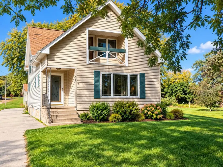 639 BROADWAY STREET, Berlin, WI 54923 - #2