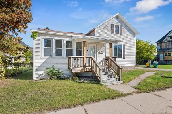 1206 PIERCE AVENUE, Marinette, WI 54143