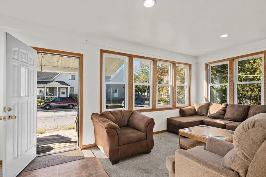 1206 PIERCE AVENUE, Marinette, WI 54143 - #3