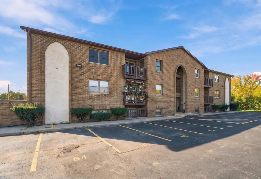 1161 GILLINGHAM ROAD  #B-1, Neenah, WI 54956 - #2