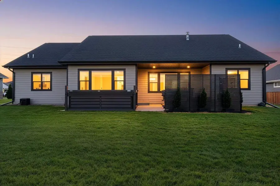 4209 DOWNTON CIRCLE, Green Bay, WI 54313 - #2