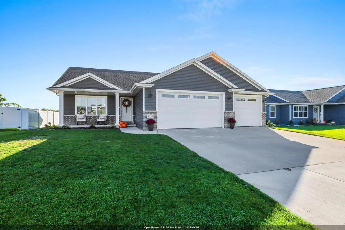 1013 GRASSY MEADOW LANE, Menasha, WI 54952 - #1