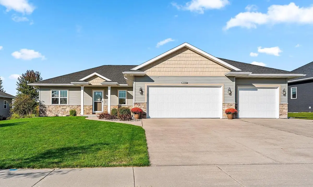 1715 RED OAK STREET, Green Bay, WI 54313 - #1