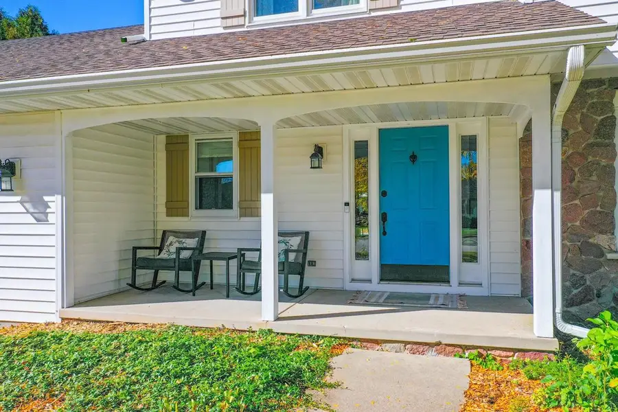 829 MEADOWBROOK DRIVE, Green Bay, WI 54313 - #3