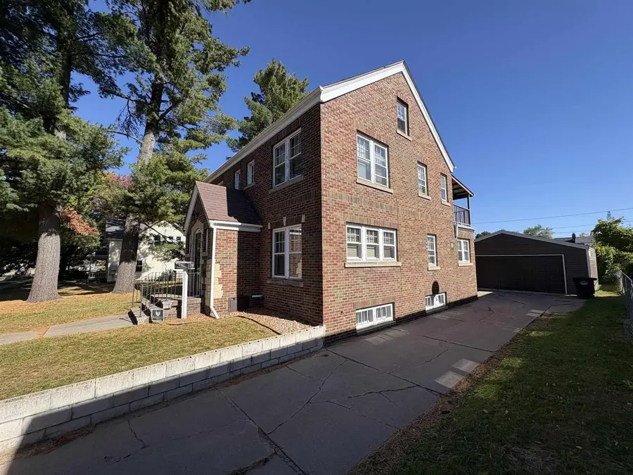 224 S ANDREWS STREET, Shawano, WI 54166 - #3