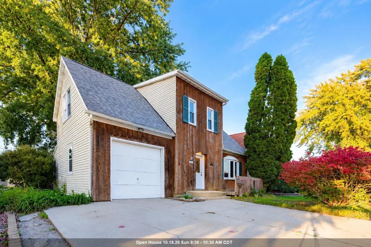 518 W MAIN STREET, Waupun, WI 53963 - #1