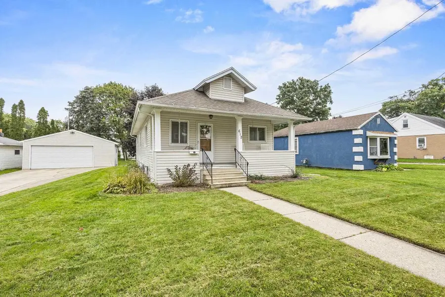612 S WEIMAR STREET, Appleton, WI 54915 - #3
