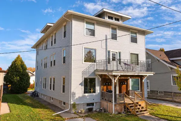 1115 S 15TH STREET, Manitowoc, WI 54220