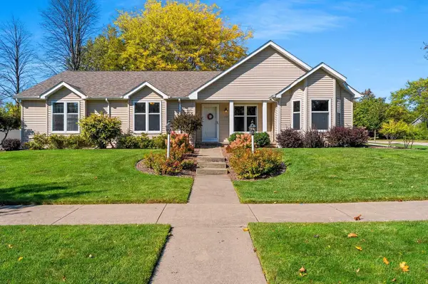 102 ACREVIEW DRIVE, De Pere, WI 54115