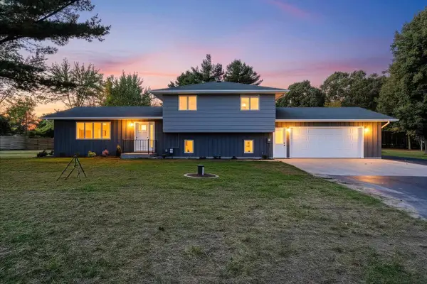 N2925 PIONEER ROAD, Clintonville, WI 54929