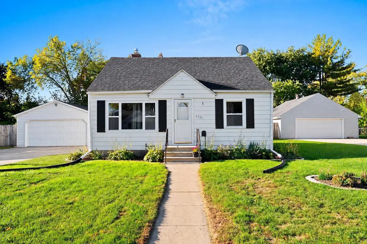 1101 9TH STREET, Green Bay, WI 54304 - #1