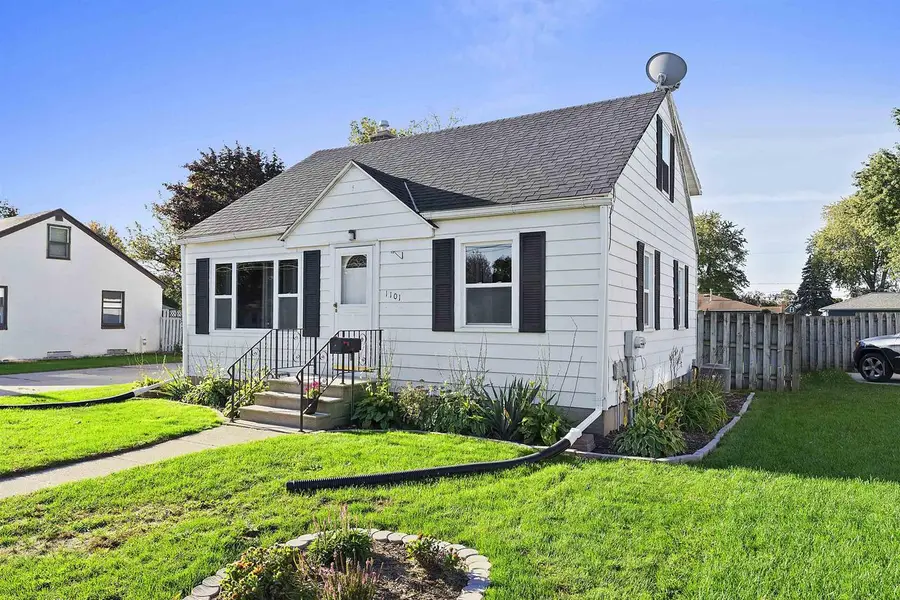 1101 9TH STREET, Green Bay, WI 54304 - #3