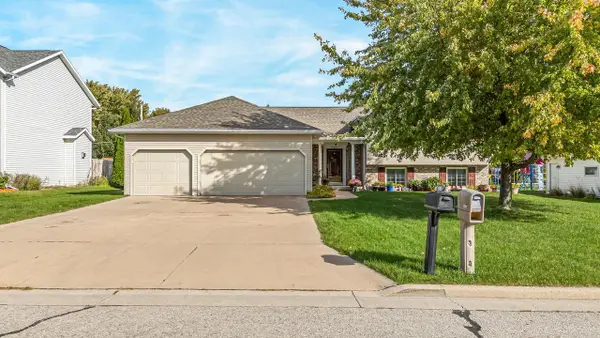 5332 W PLEASANT WAY, Appleton, WI 54913
