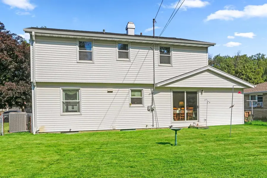 1134 N LOCUST STREET, Green Bay, WI 54303 - #2