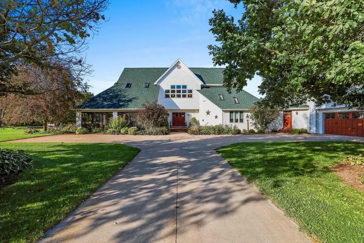 5653 COUNTY ROAD K, New Franken, WI 54229 - #1