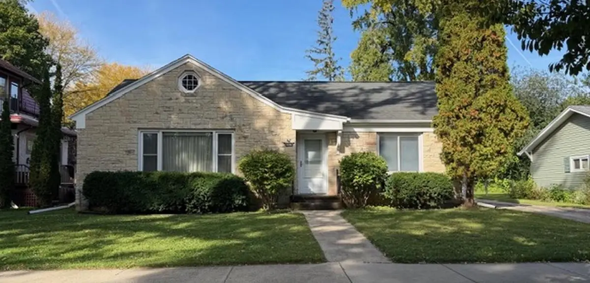 1036 S ROOSEVELT STREET, Green Bay, WI 54301 - #1