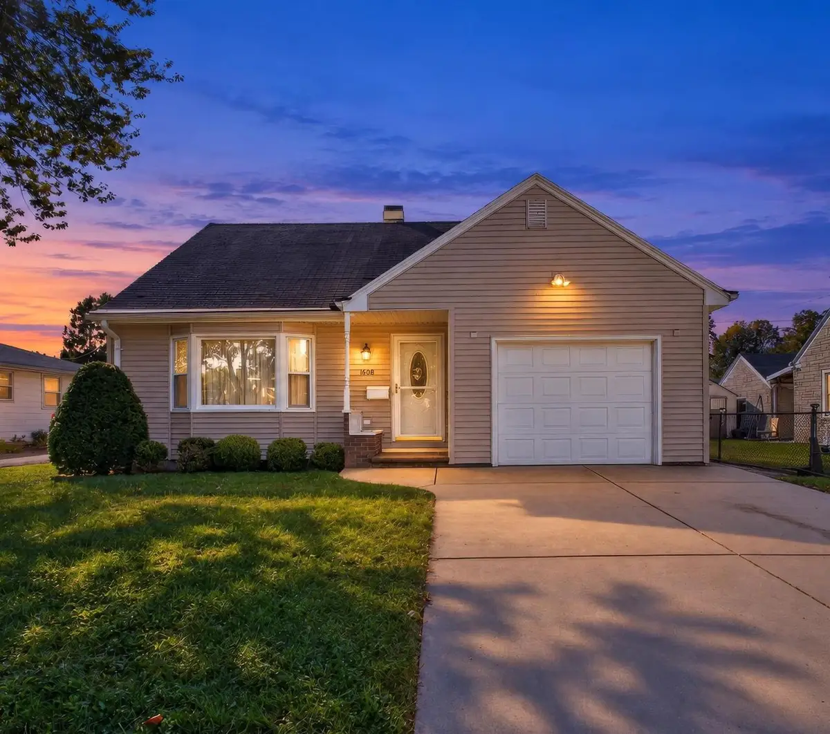 1608 HAROLD STREET, Green Bay, WI 54302 - #1