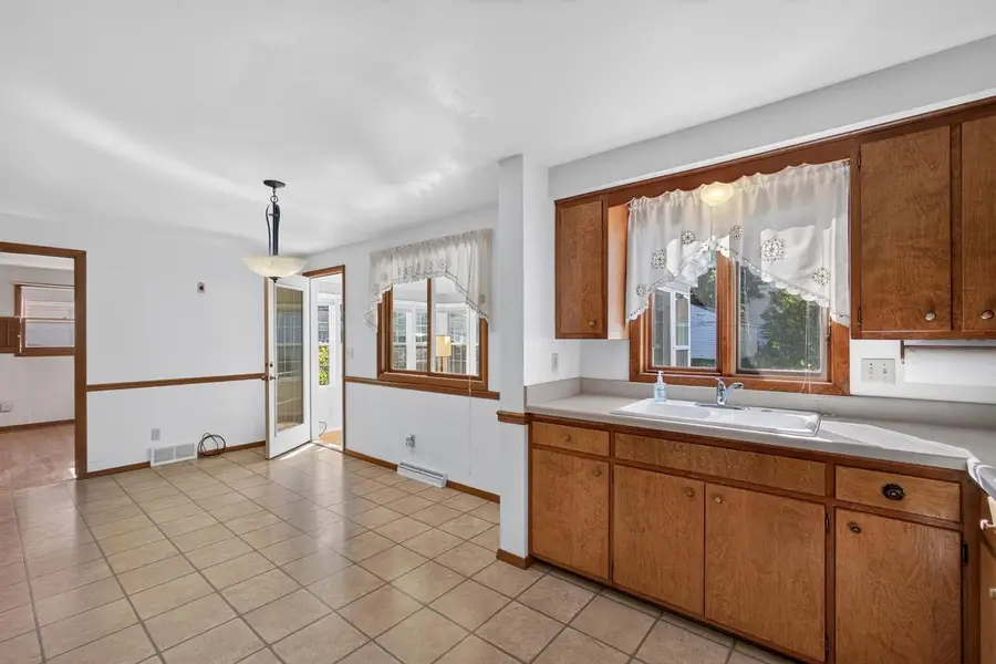 1608 HAROLD STREET, Green Bay, WI 54302 - #3