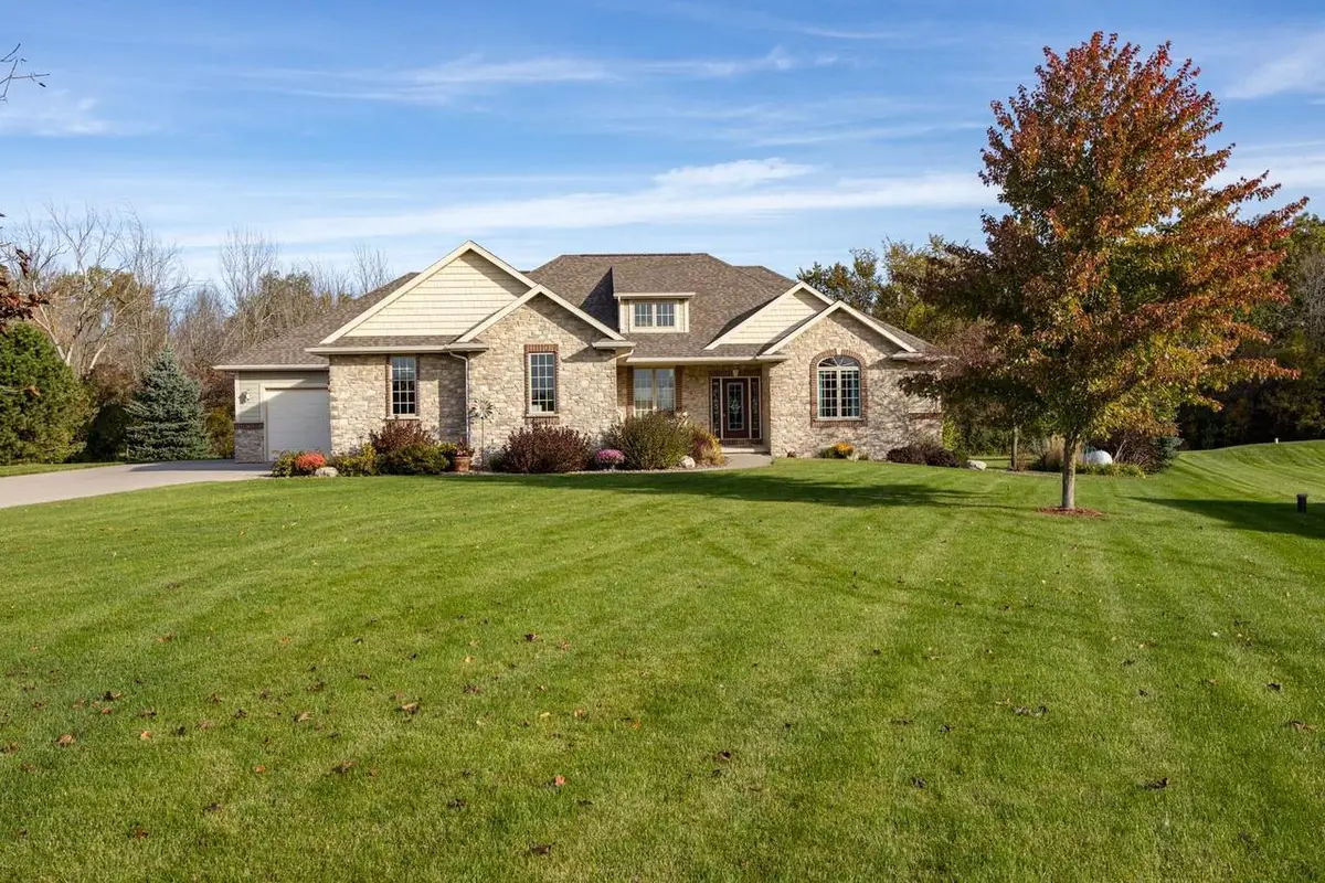 W2244 SECLUDED COURT, Kaukauna, WI 54130 - #1